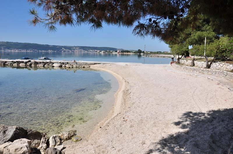Apartments Zizic Kastela Exterior photo