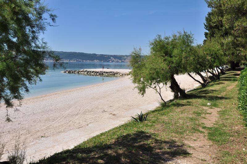 Apartments Zizic Kastela Exterior photo